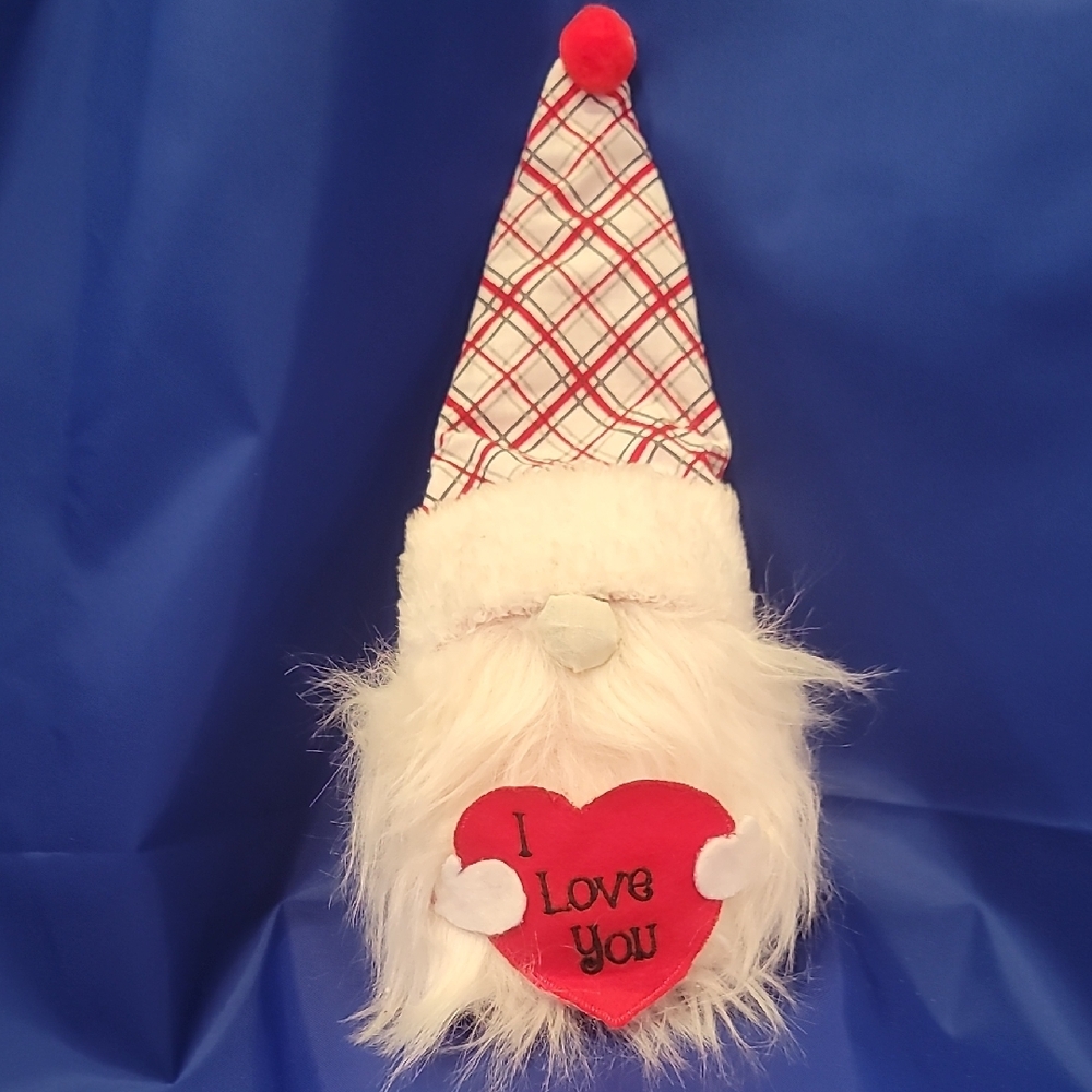 Plaid Hat Gnome with Heart
